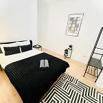 Rooms, Ideal Location For Tourists Хостел *