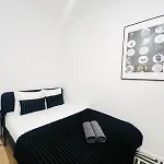 Rooms, Ideal Location For Tourists Хостел *