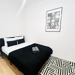 Rooms, Ideal Location For Tourists Хостел *