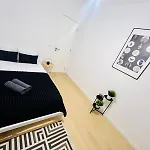 Rooms, Ideal Location For Tourists Хостел