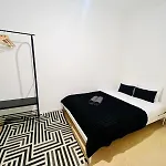 Rooms, Ideal Location For Tourists