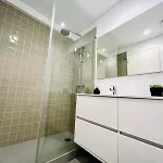 Rooms, Ideal Location For Tourists Хостел Лиссабон