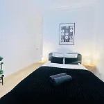 Rooms, Ideal Location For Tourists Лиссабон