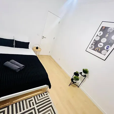Rooms, Ideal Location For Tourists Hostel