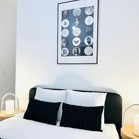 Rooms, Ideal Location For Tourists אכסניה