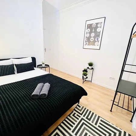 Rooms, Ideal Location For Tourists * Lissabon