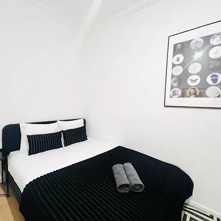 Rooms, Ideal Location For Tourists אכסניה *