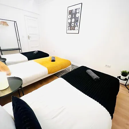 Hostel Rooms, Ideal Location For Tourists Lisbon