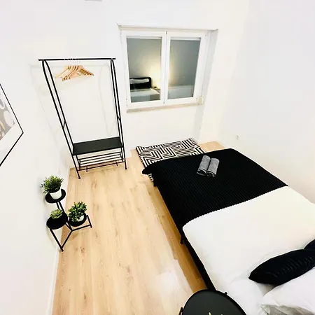 Rooms, Ideal Location For Tourists Hostel *