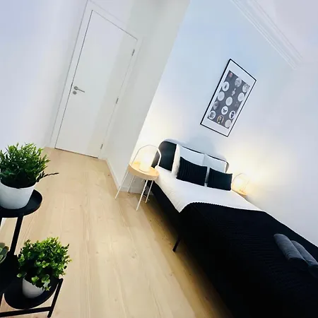 Hostel Rooms, Ideal Location For Tourists Lisbon
