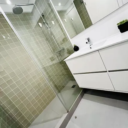Rooms, Ideal Location For Tourists Lisbon